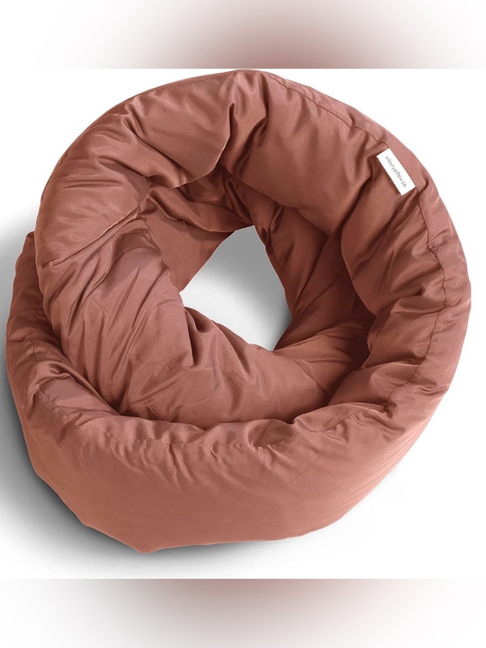 Huzi Infinity Pillow in terracotta